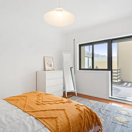 Lemon Beach-bright 3min To & Metro Matosinhos (Porto)