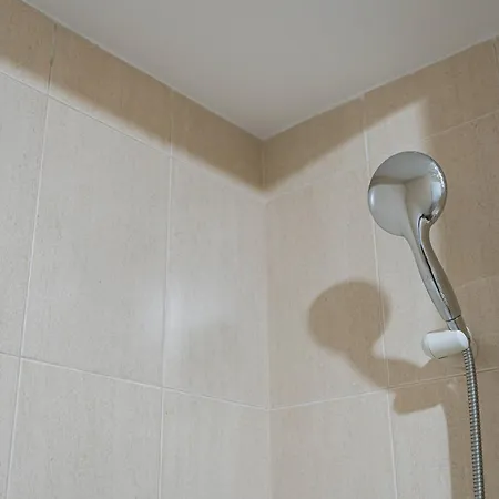 Lemon Beach-bright 3min To & Metro *