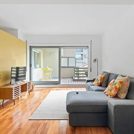 Lemon Beach-bright 3min To & Metro Matosinhos (Porto)